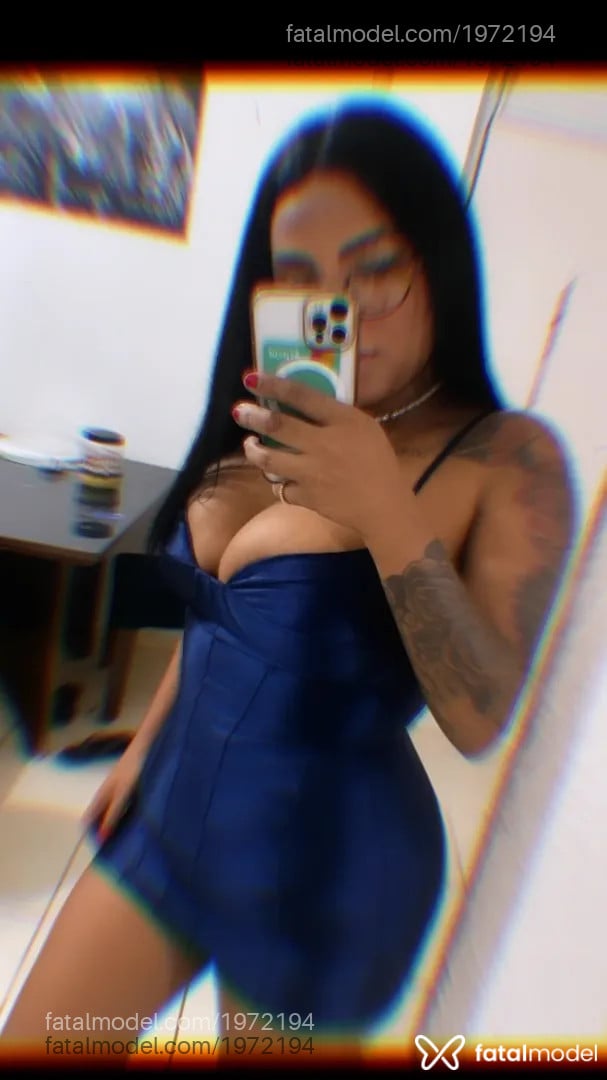 Acompanhante mulher morena (o) de olhos pretos - Mayte