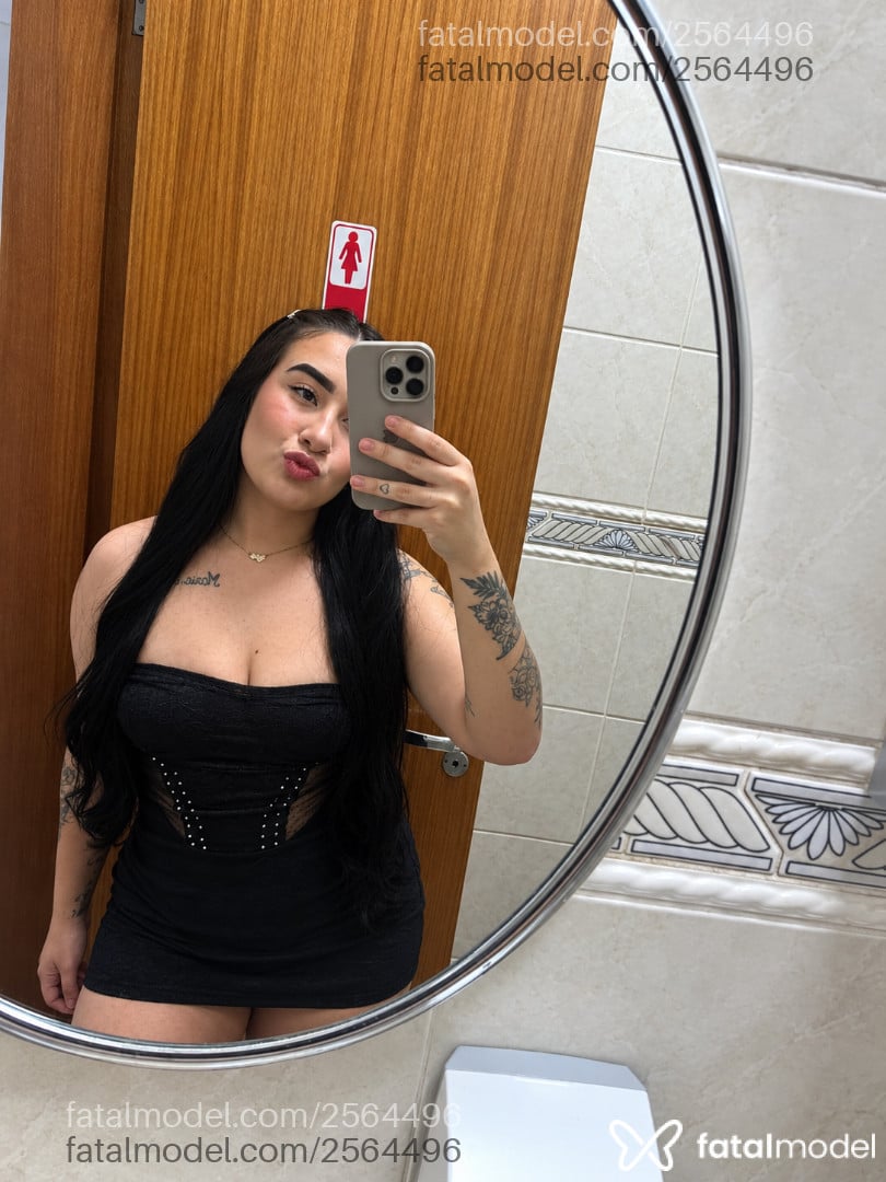 Acompanhante mulher morena (o) de olhos castanhos - Paula Juju