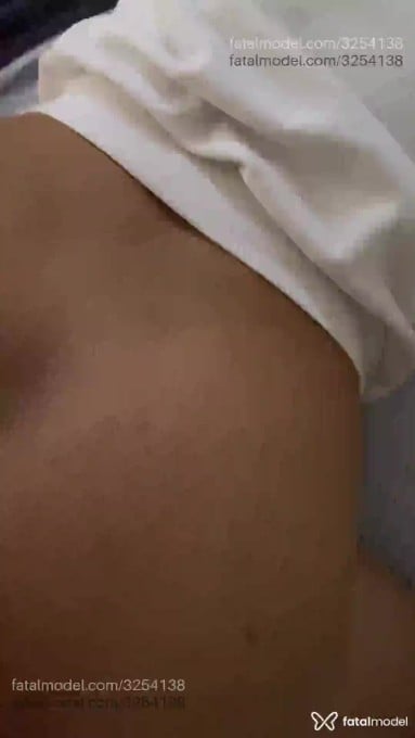 Acompanhante homem morena (o) de olhos castanhos em Belo Horizonte - Samir