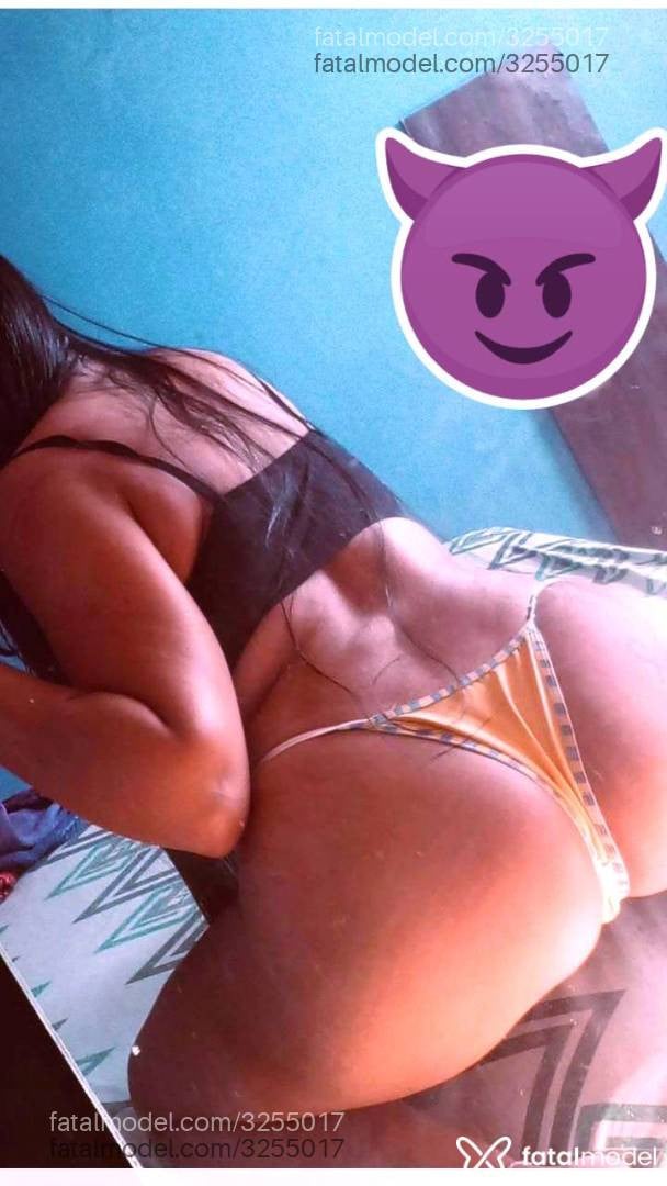 Acompanhante mulher morena (o) de olhos castanhos - Kíara Brandão