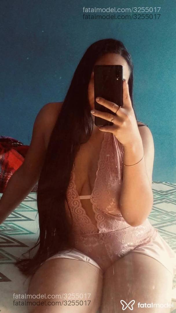 Acompanhante mulher morena (o) de olhos castanhos - Kíara Brandão