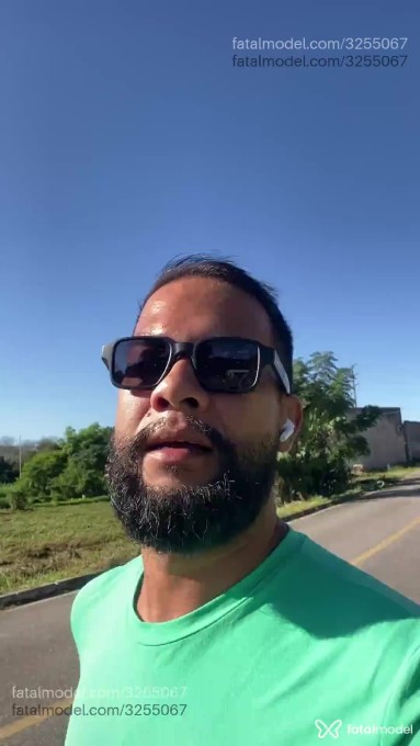 Acompanhante homem morena (o) de olhos castanhos em Florianópolis - Dan At