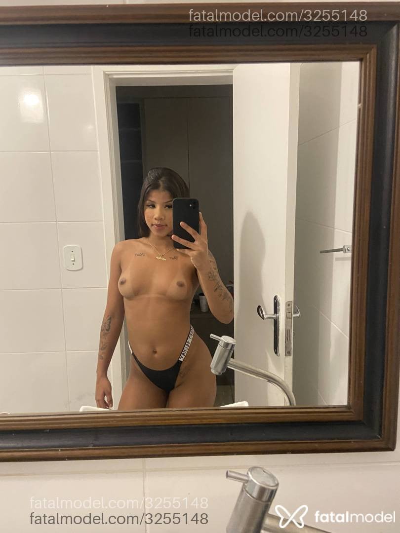 Acompanhante mulher morena (o) de olhos castanhos - Maria Luiza