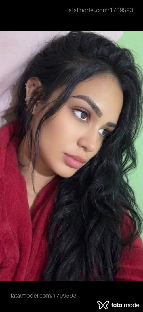 Acompanhante mulher morena (o) de olhos castanhos - Letícia bonfim