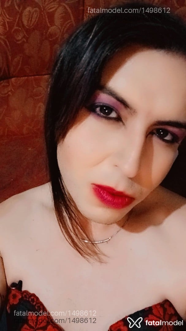 Acompanhante homem com cabelo colorido de olhos castanhos - Lord Bodyhot
