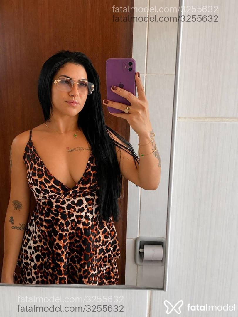 Acompanhante mulher morena (o) de olhos castanhos - Bella Rios