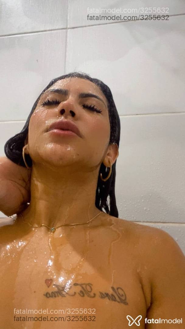 Acompanhante mulher morena (o) de olhos castanhos - Bella Rios