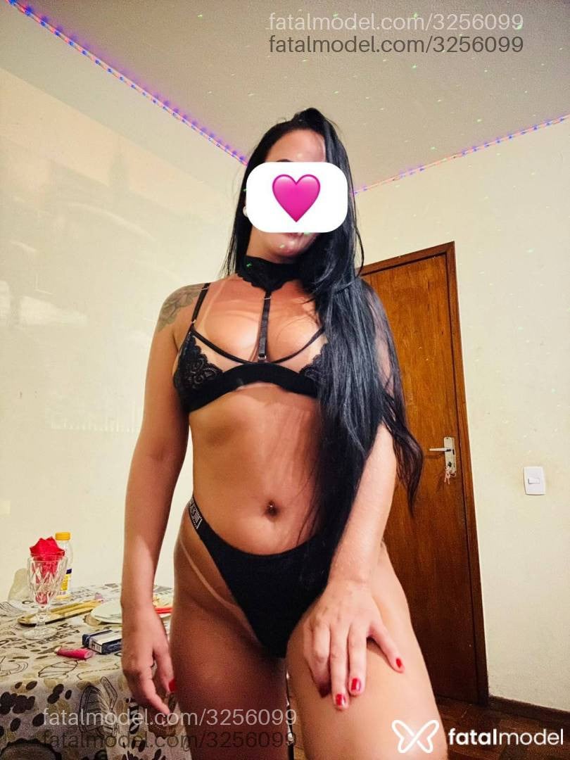 Acompanhante mulher morena (o) de olhos pretos em Teresópolis - Paola