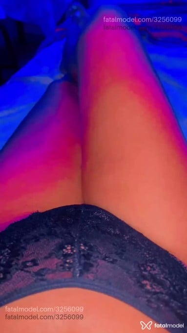 Acompanhante mulher morena (o) de olhos pretos em Teresópolis - Paola
