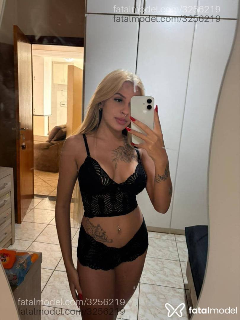Acompanhante mulher loira (o) de olhos castanhos em Araraquara - Carol