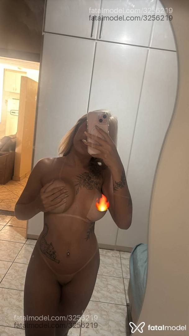 Acompanhante mulher loira (o) de olhos castanhos em Araraquara - Carol