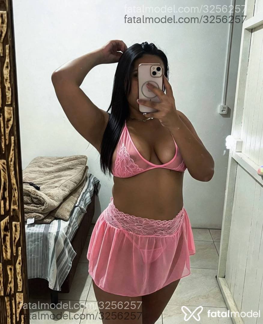 Acompanhante mulher morena (o) de olhos castanhos - Yasmin Vitória