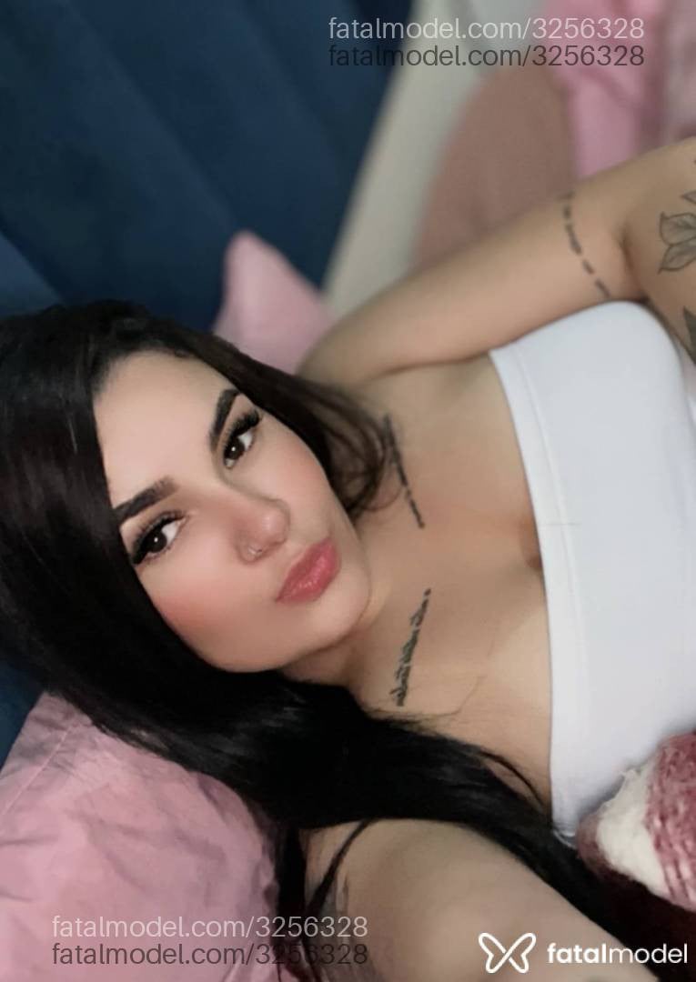 Acompanhante mulher morena (o) de olhos castanhos - Maysa Becker
