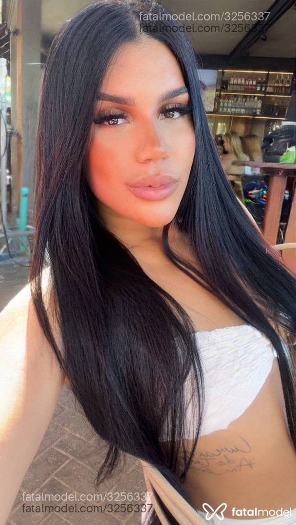 Acompanhante mulher morena (o) de olhos castanhos em Maceió - Karoline Lima