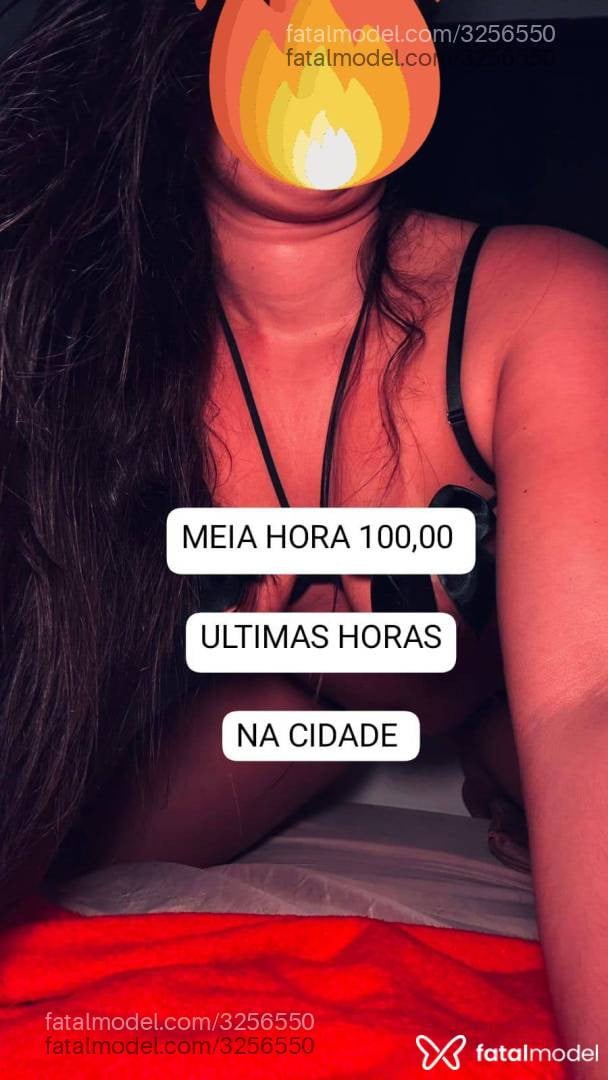 Acompanhante mulher morena (o) de olhos castanhos - Ana Oliver