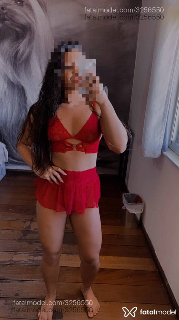 Acompanhante mulher morena (o) de olhos castanhos em Conselheiro Lafaiete - Ana Oliver