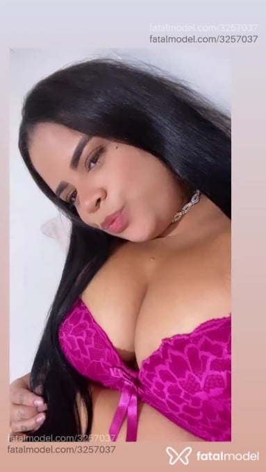 Acompanhante mulher morena (o) de olhos castanhos em São João Del Rei - Sabrina