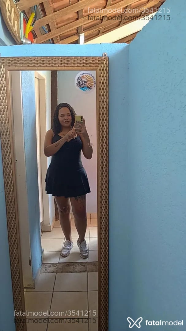 Acompanhante mulher morena (o) de olhos castanhos - Lais Silva