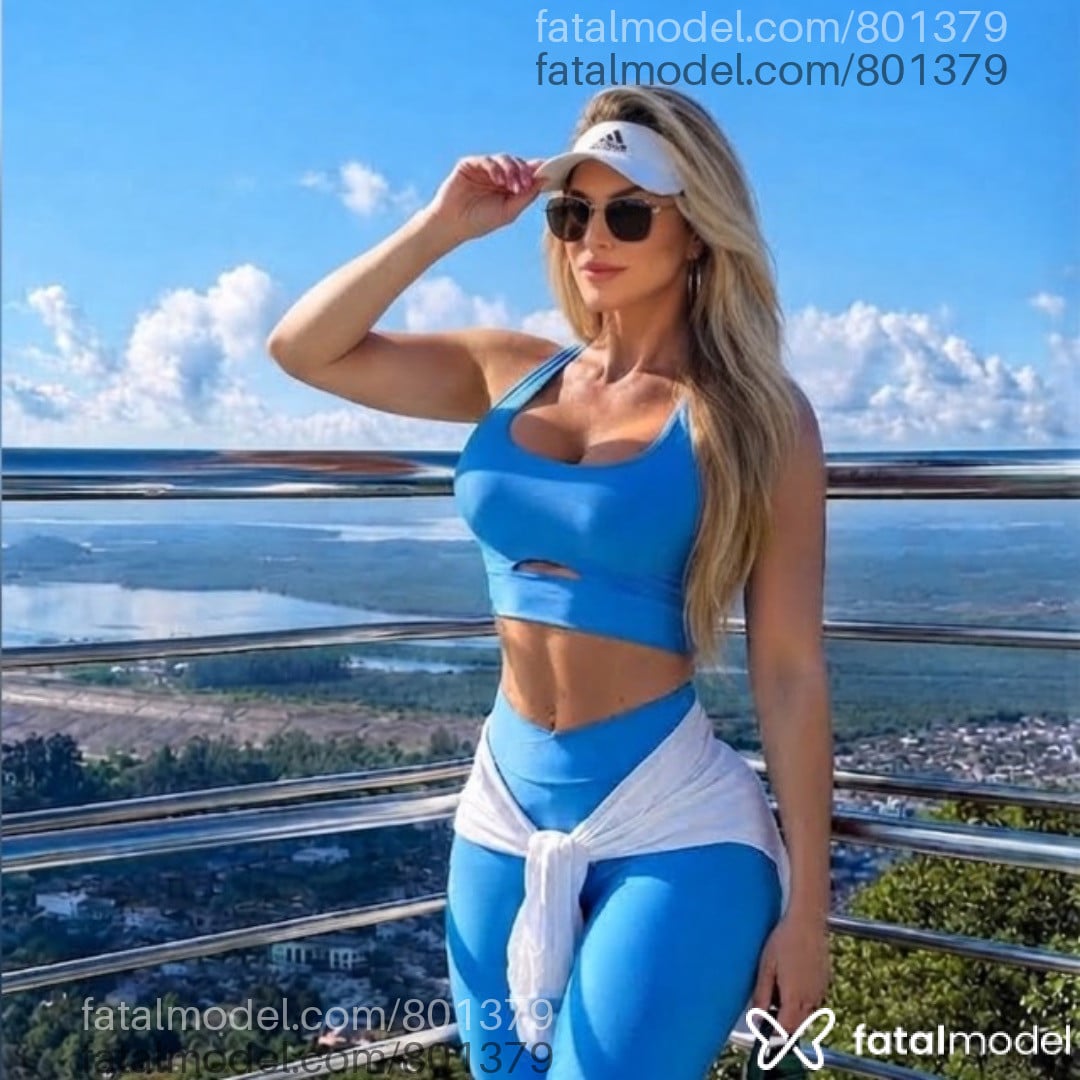 Acompanhante mulher trans loira (o) de olhos mel - Fernanda Fernandes