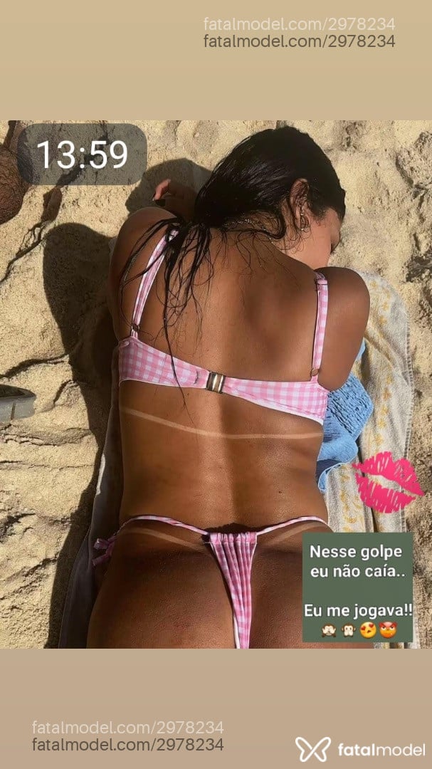Acompanhante mulher morena (o) de olhos castanhos - Bárbara