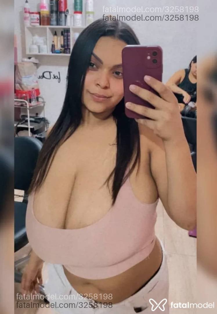 Acompanhante mulher morena (o) de olhos castanhos - Anaally