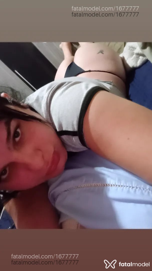 Acompanhante mulher trans morena (o) de olhos castanhos - Alice