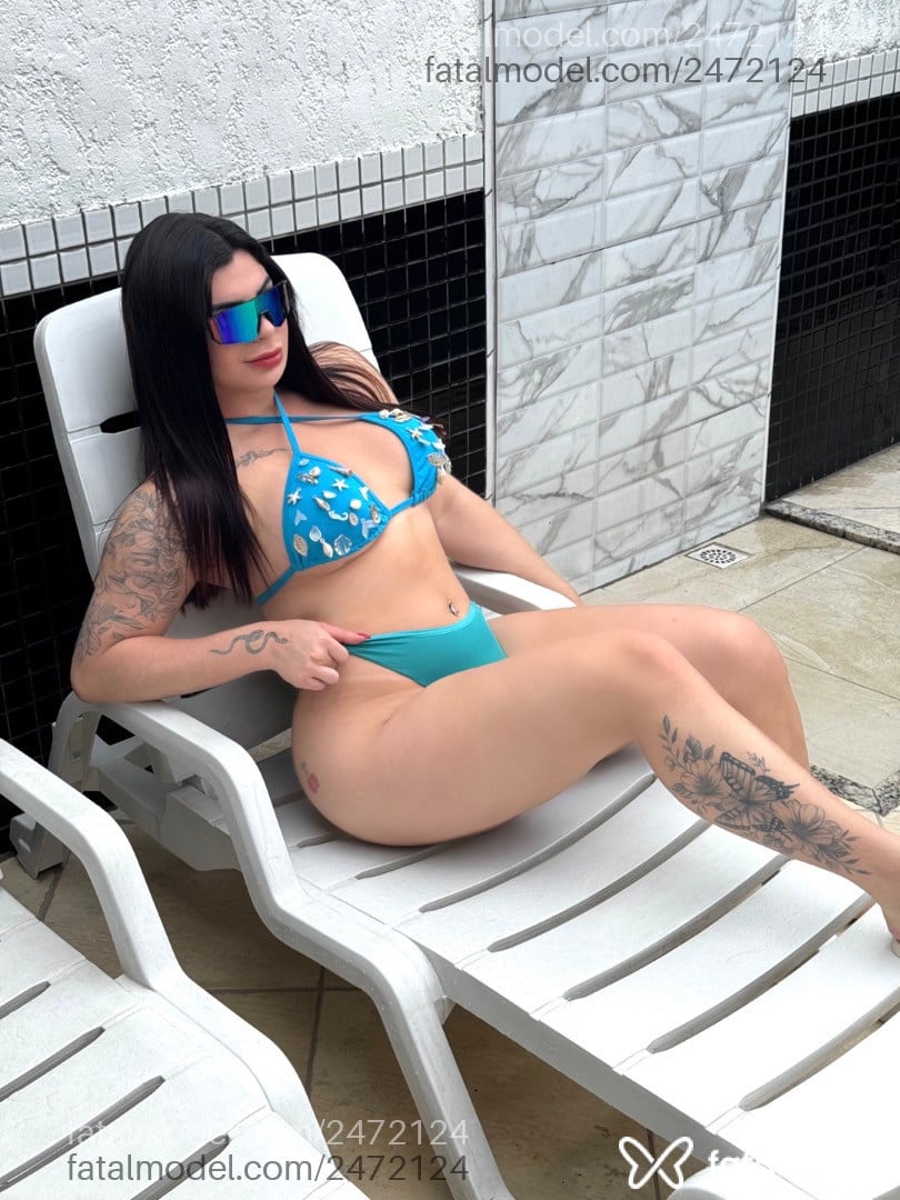 Acompanhante mulher trans morena (o) de olhos castanhos - Laura Silva