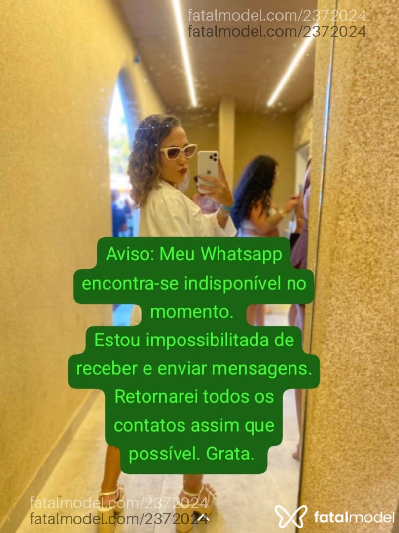Acompanhante mulher loira (o) de olhos verdes - Cristal