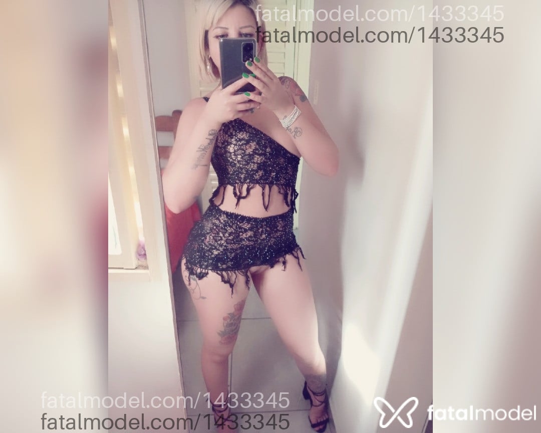 Acompanhante mulher morena (o) de olhos verdes - Bia Bianchi