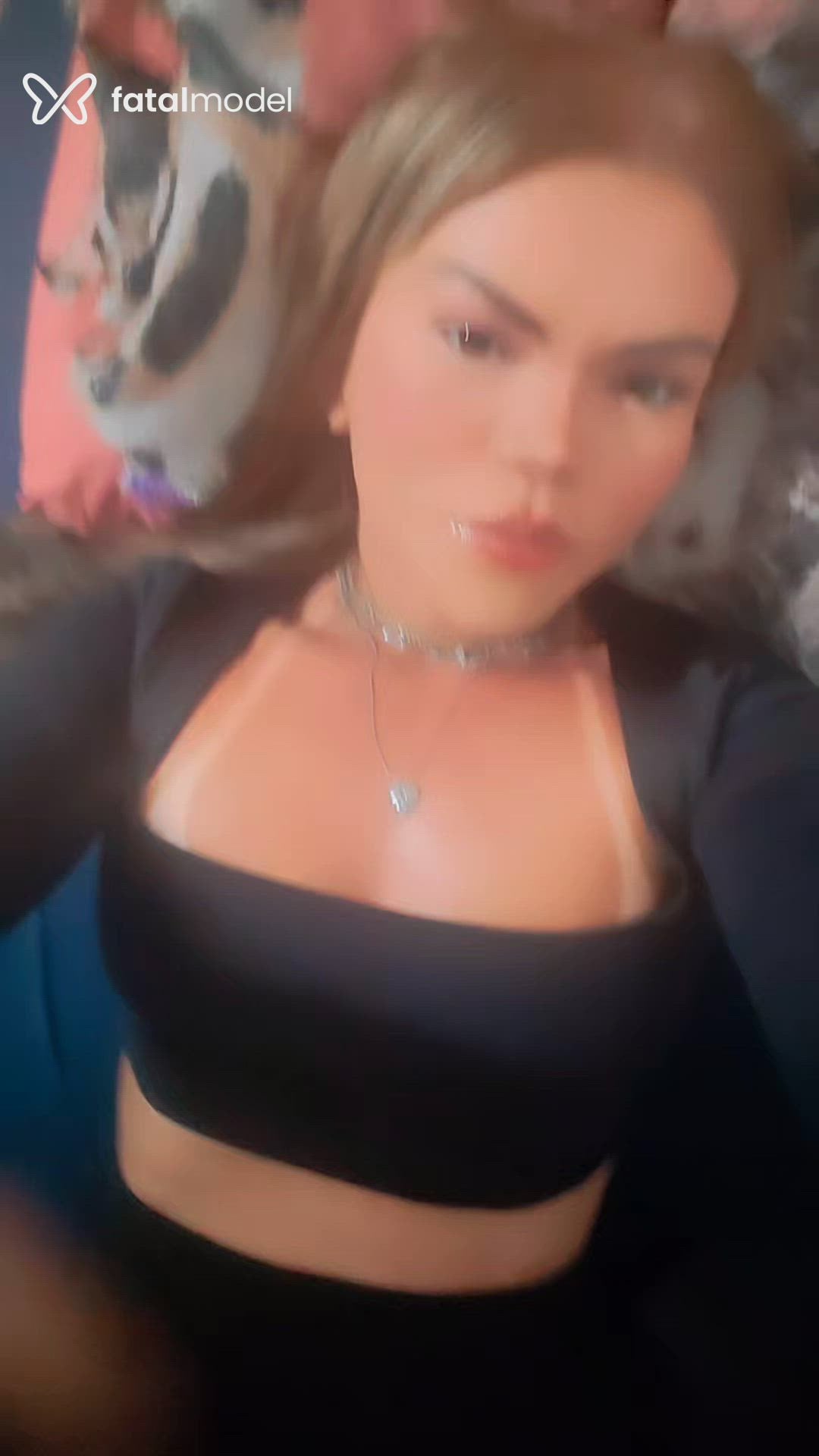 Acompanhante mulher com cabelo castanho de olhos castanhos - Lorena Souza