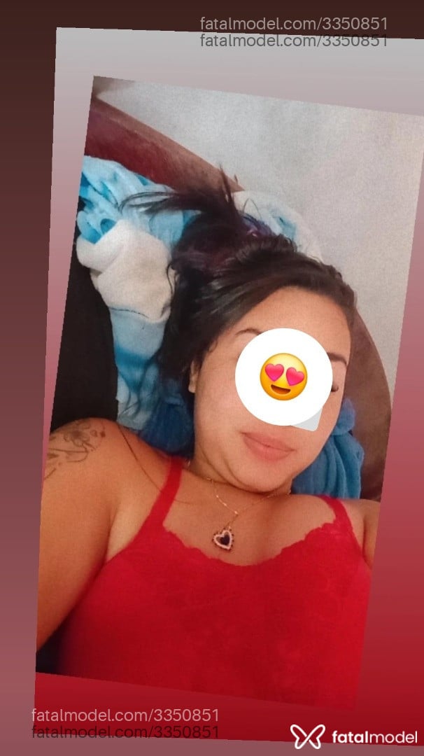 Acompanhante mulher morena (o) de olhos castanhos - Mia Mendes