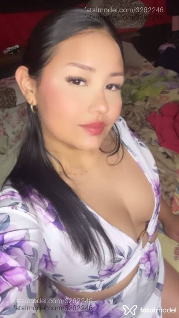 Acompanhante mulher morena (o) de olhos castanhos - Ayumi