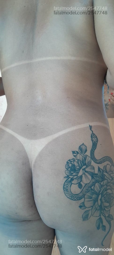 Acompanhante mulher morena (o) de olhos pretos - Gostosaprofisional