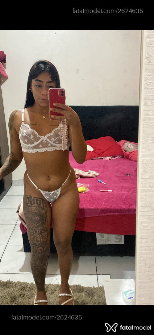 Acompanhante mulher morena (o) de olhos castanhos - Camila Amorim