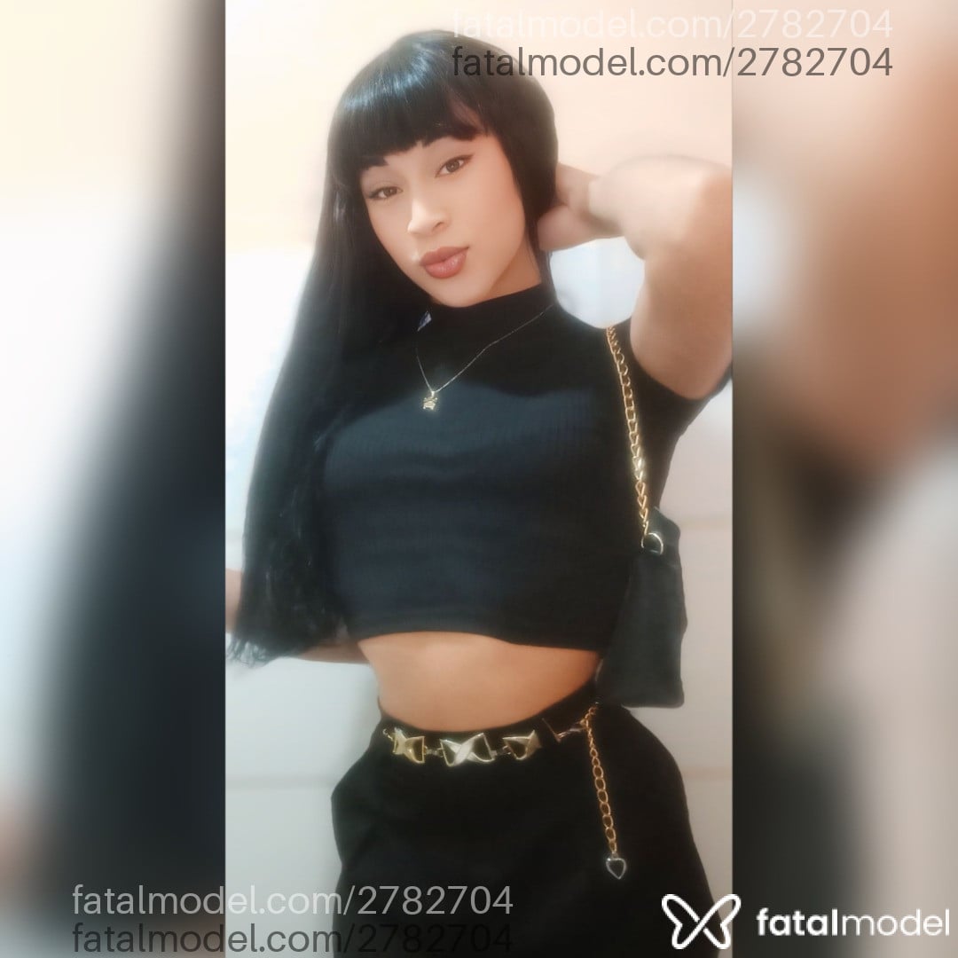 Acompanhante mulher trans morena (o) de olhos castanhos - Kelly Sofia
