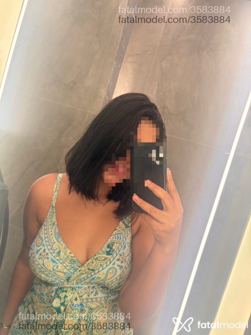 Acompanhante mulher morena (o) de olhos castanhos - Vitória Castro