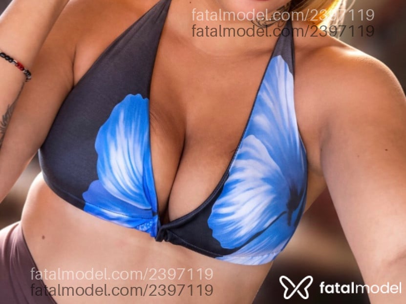Acompanhante mulher morena (o) de olhos castanhos - Rafaela