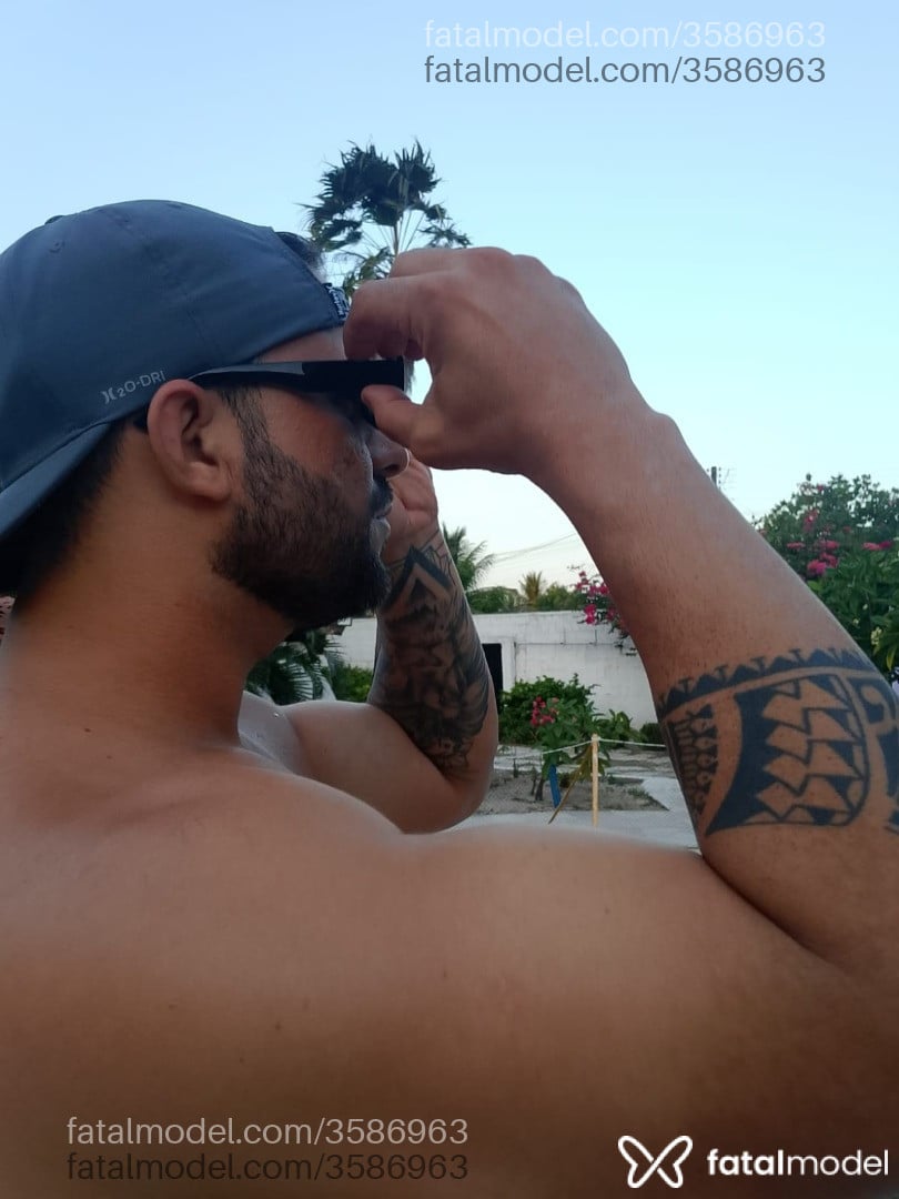 Acompanhante homem morena (o) de olhos castanhos - Denis Ricardo