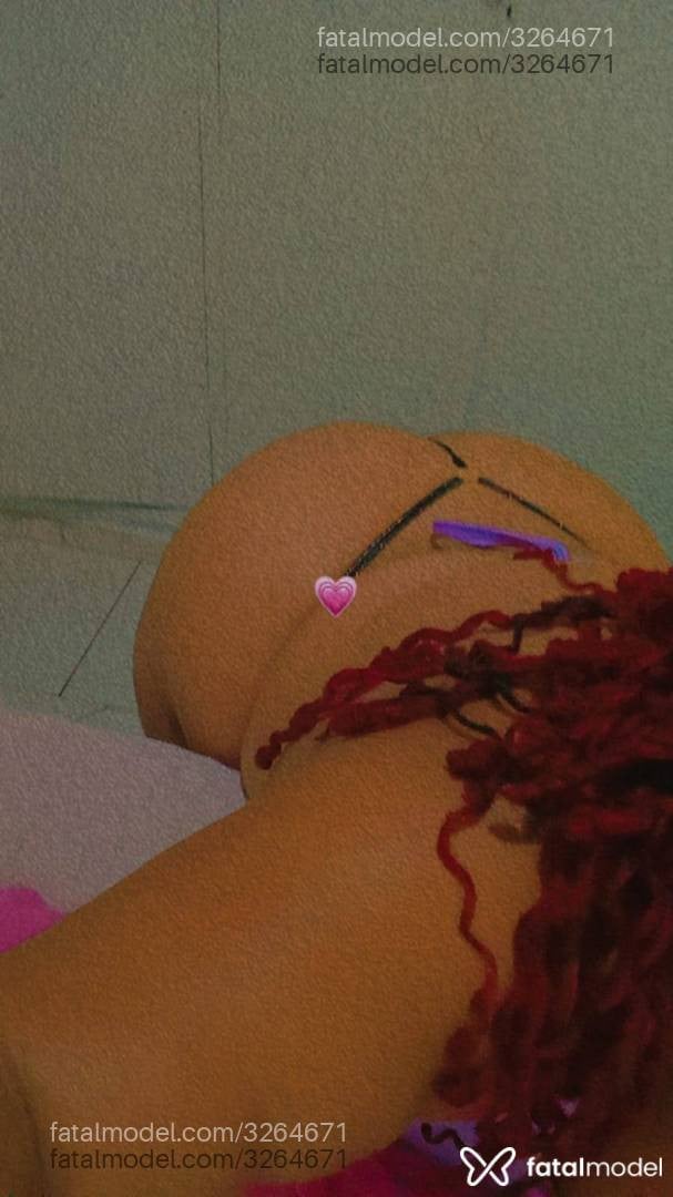 Acompanhante mulher morena (o) de olhos castanhos - Estrela