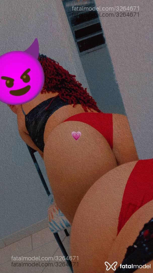 Acompanhante mulher morena (o) de olhos castanhos - Estrela