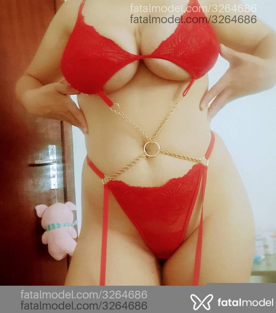 Acompanhante mulher com cabelo castanho de olhos castanhos - Massoterapeutasex