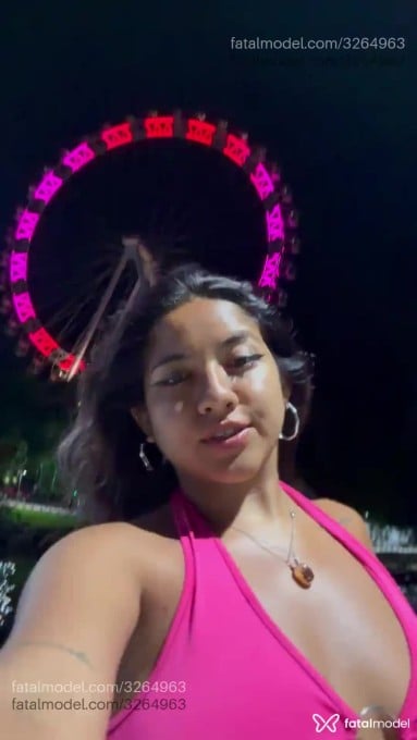 Acompanhante mulher morena (o) de olhos castanhos em Balneário Camboriú - Luluu