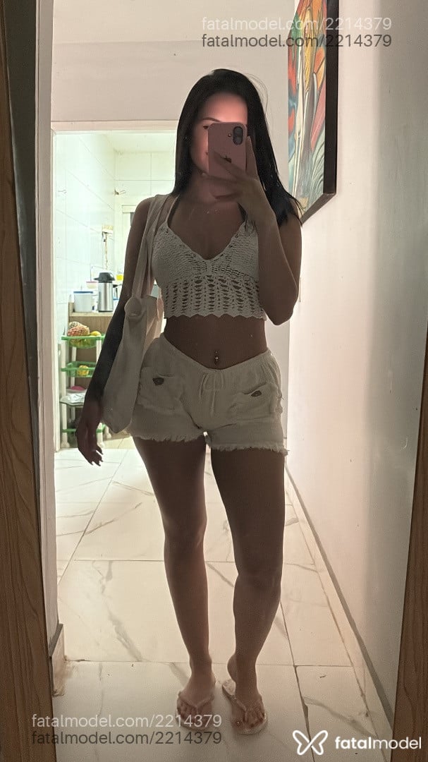 Acompanhante mulher morena (o) de olhos castanhos - Manu Carvalho