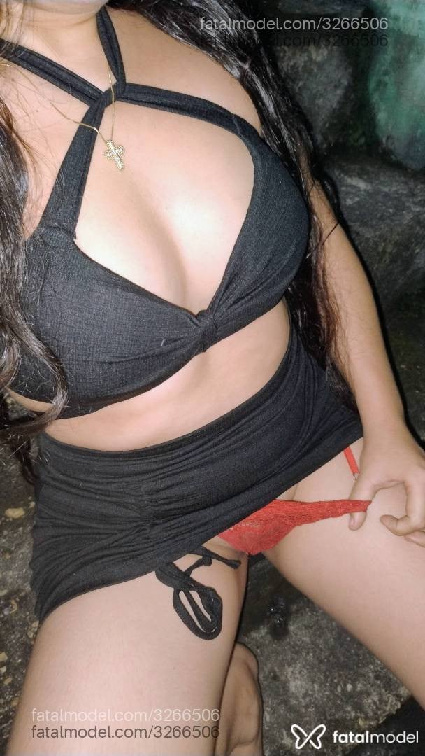 Acompanhante mulher com cabelo castanho de olhos castanhos - Heloísa Acompanhante mulher com cabelo castanho de olhos castanhos - Heloísa