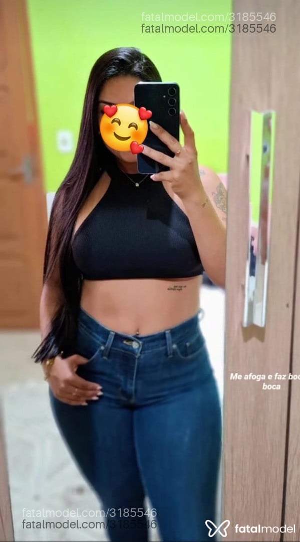 Acompanhante mulher com cabelo castanho de olhos castanhos - Luazinha