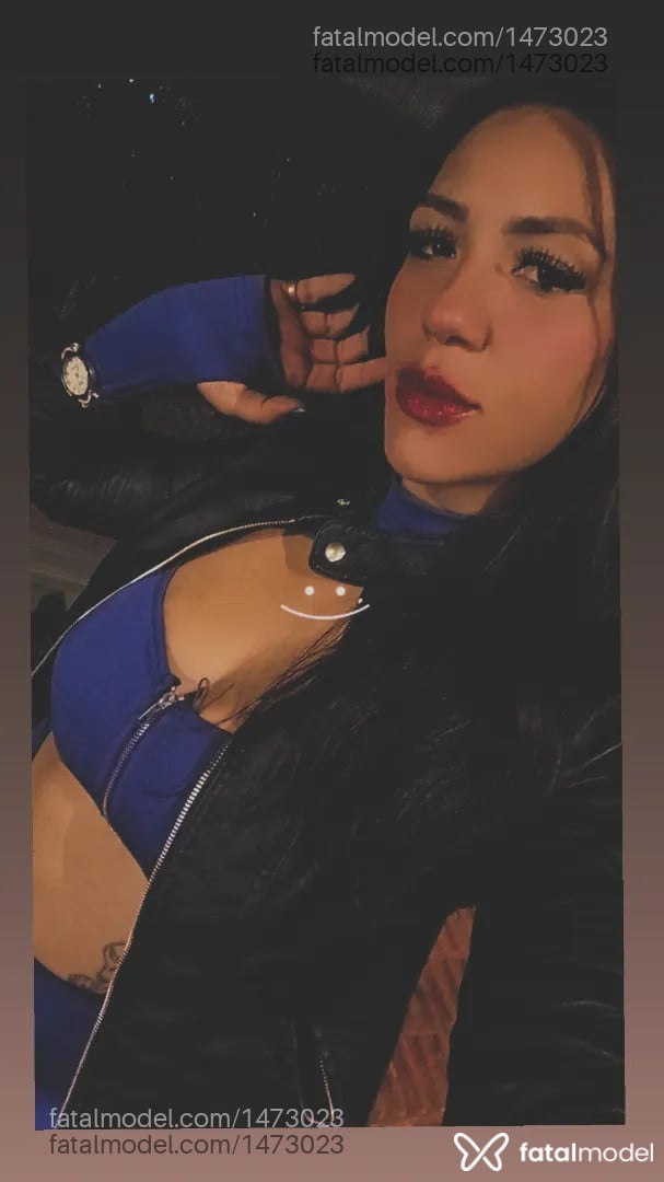 Acompanhante mulher com cabelo castanho de olhos castanhos - Bekka
