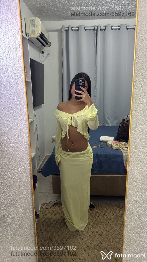 Acompanhante mulher morena (o) de olhos castanhos - Ágatha