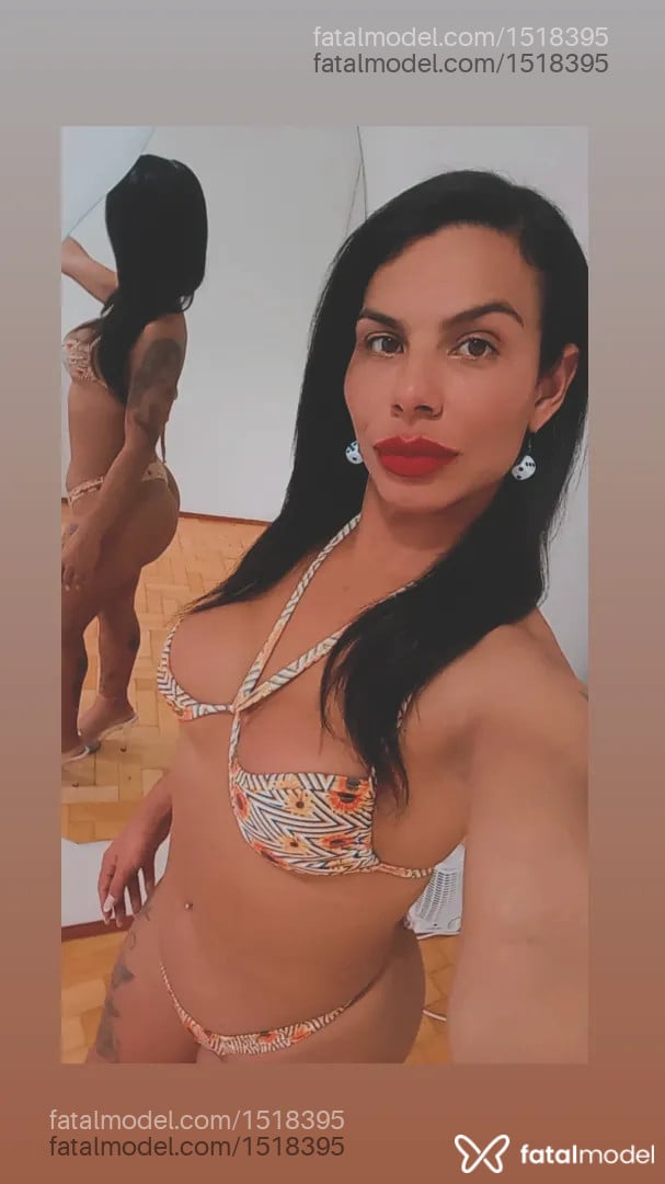 Acompanhante travesti morena (o) de olhos castanhos - Jámille