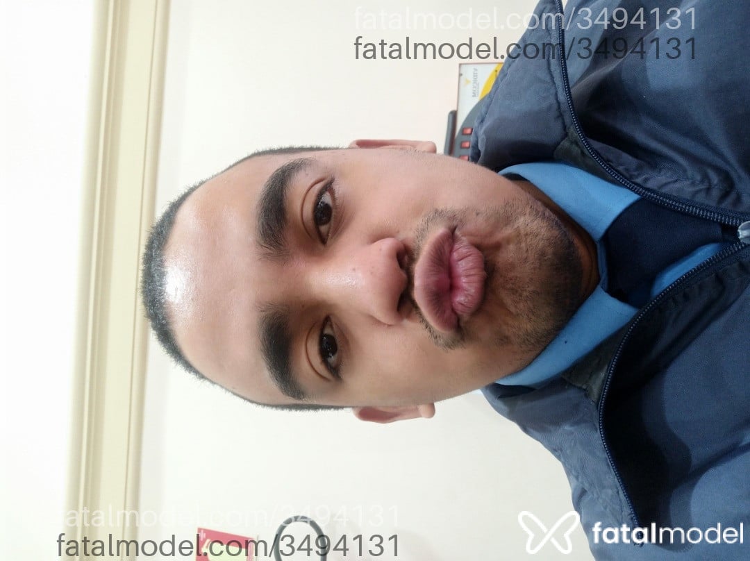 Acompanhante homem morena (o) de olhos pretos - Fernando