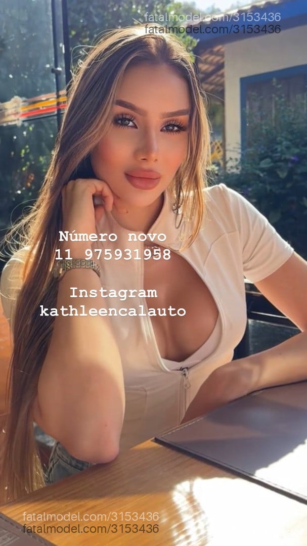 Acompanhante mulher loira (o) de olhos castanhos - Valentina Vellari